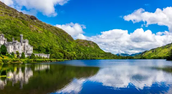 Ile kosztuje prom do Irlandii? Ceny biletów i najlepsze trasy