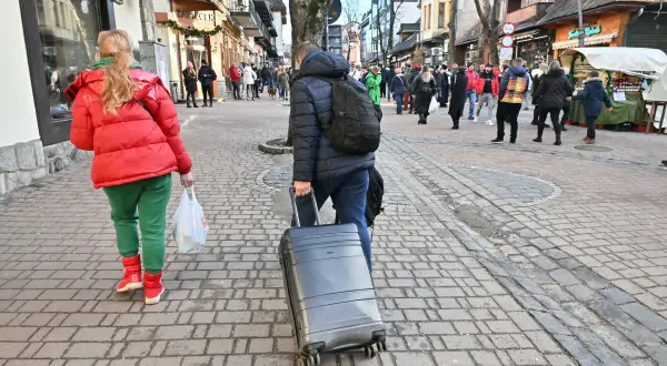 Jak sprawdzić wiarygodność noclegu i uniknąć oszustw?